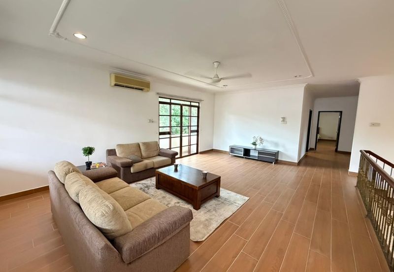 IOI Beverly Row @ IOI Resort City