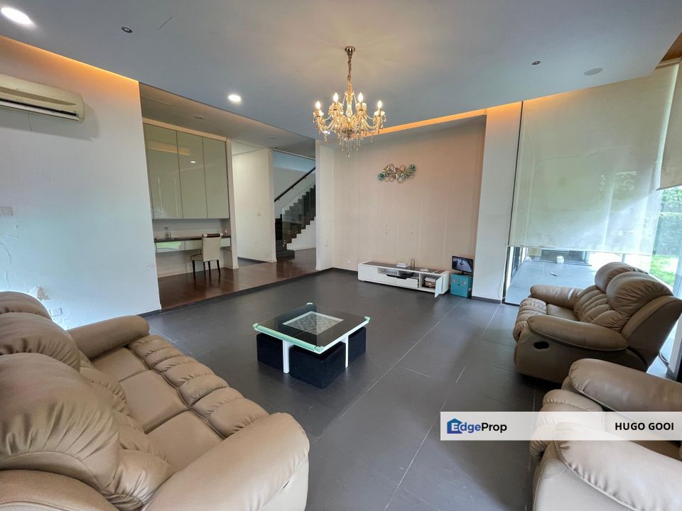 Cozy&Greenery Environment, 24 Hours Security Gated Guarded with Private Pool&Garden, Selangor, Seri Kembangan