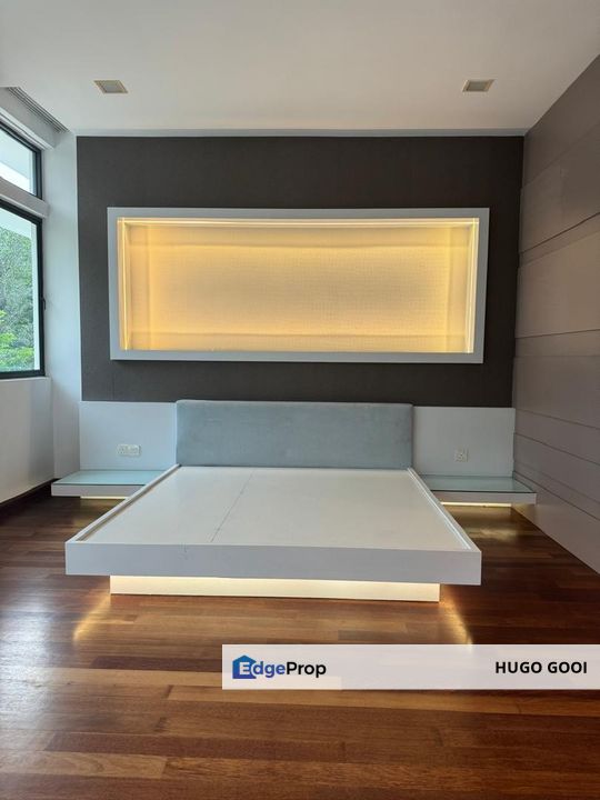 Spacious Bungalow with Private Pool&Pond, Fully Renovated, 24 Hrs Security, Kuala Lumpur, Mont Kiara