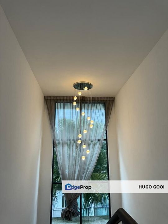 Spacious Bungalow with Private Pool&Pond, Fully Renovated, 24 Hrs Security, Kuala Lumpur, Mont Kiara