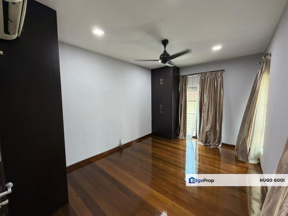 Tastefully Renovated with Double Volume Ceiling, Easy Access to City Centre, Selangor, Ampang