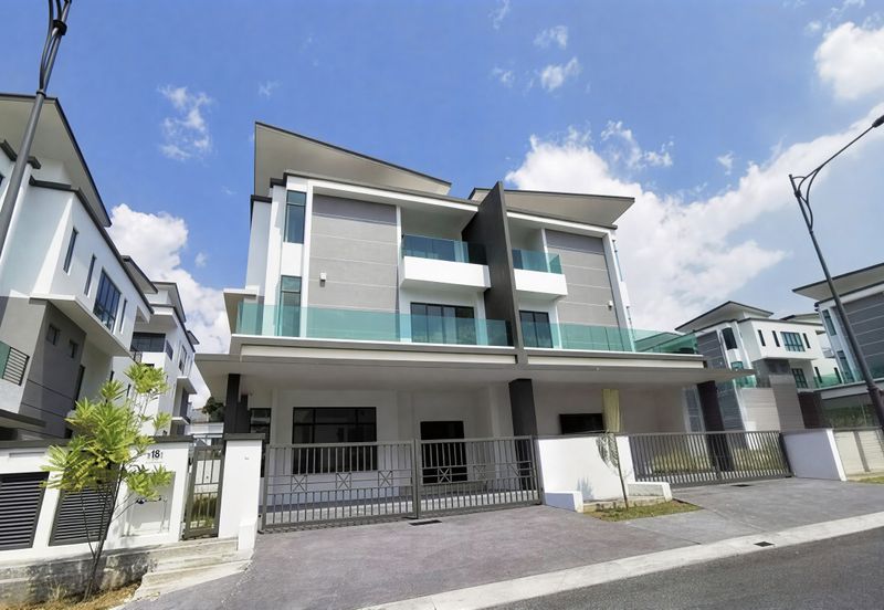 Saujana Heights @ Taman Puncak Saujana