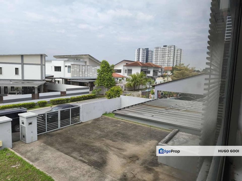 Ample Parking Space, Come with Private Garden, 24 Hrs Security, Selangor, Bangi