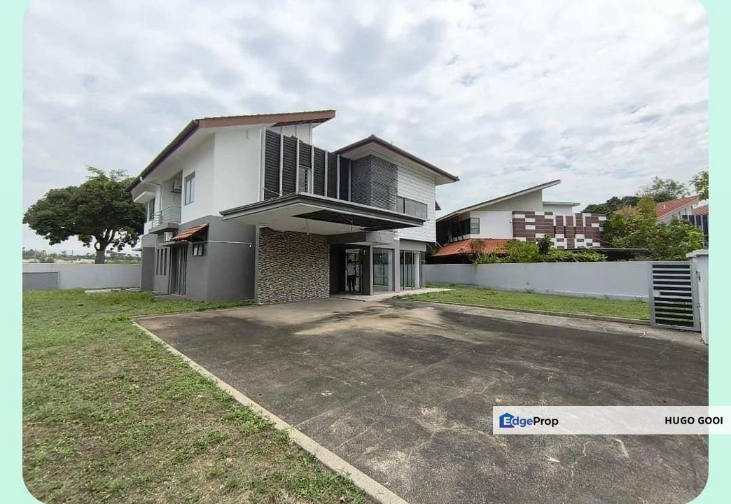 Ample Parking Space, Come with Private Garden, 24 Hrs Security, Selangor, Bangi