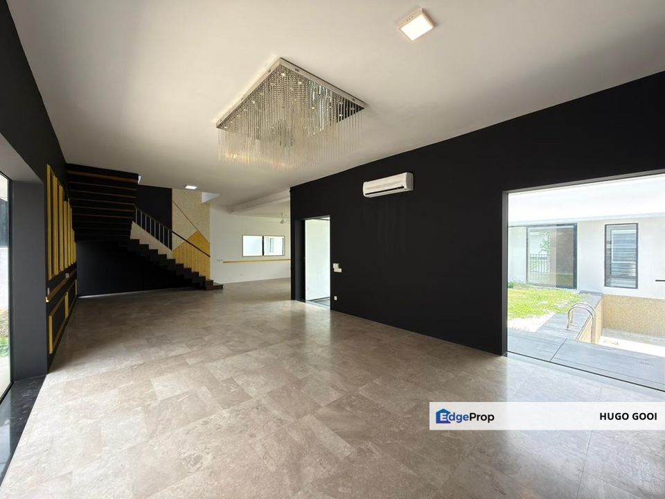 Come with Private Pool, Spacious Patio&Garden and 24 Hours Security, Newly Renovated, Selangor, Taman Melawati