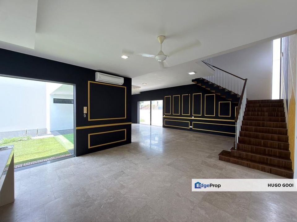 Come with Private Pool, Spacious Patio&Garden and 24 Hours Security, Newly Renovated, Selangor, Taman Melawati