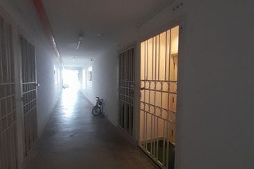 Seri Intan Apartments @ Setia Alam