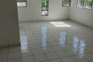 [End Unit] Double Storey Terrace, Taman Subang Impian, U5, Shah Alam