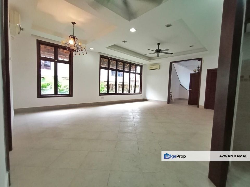 [Freehold & Renovated] Double Storey Bungalow, Subang Alam Seksyen 27, Shah Alam, Selangor, Shah Alam