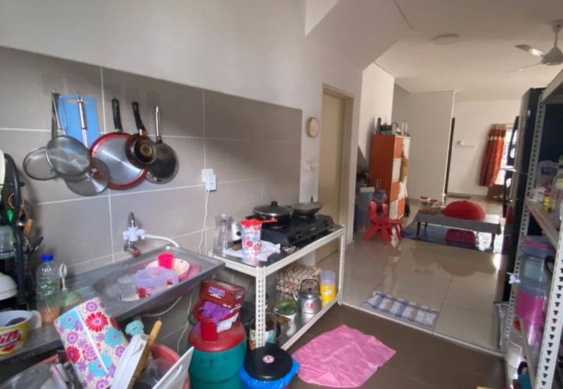 [Freehold & Non Bumi Lot] 1 1/2 Storey Semi D, Taman Seri Serdang 3, Kg Tok Muda, Kapar