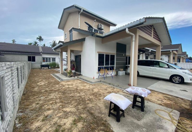 [Freehold & Non Bumi Lot] 1 1/2 Storey Semi D, Taman Seri Serdang 3, Kg Tok Muda, Kapar