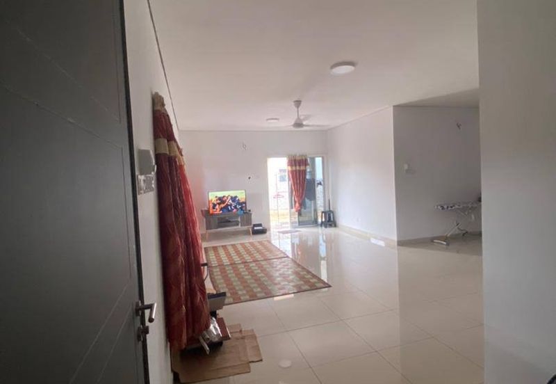 [Freehold & Non Bumi Lot] 1 1/2 Storey Semi D, Taman Seri Serdang 3, Kg Tok Muda, Kapar