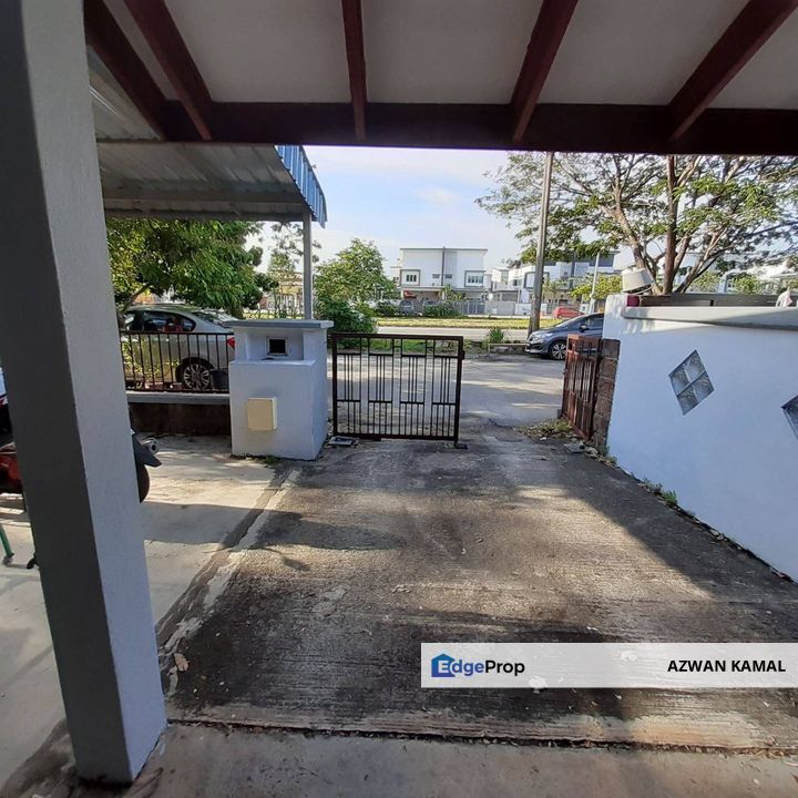 [Renovated] Double Storey Terrace, Taman Sungai Kapar Indah, Kapar, Selangor, Kapar 