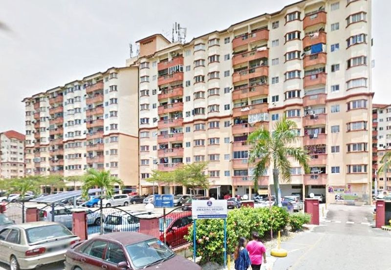 Amazing Height Apartment