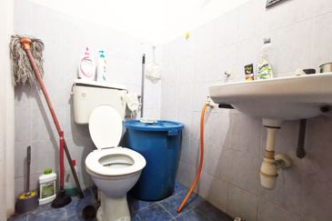 [Freehold] Double Storey Terrace, Taman Permai 2, Jalan Meru, Klang