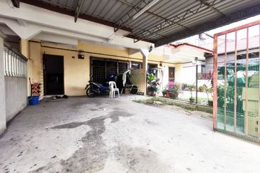 [Freehold] Double Storey Terrace, Taman Permai 2, Jalan Meru, Klang