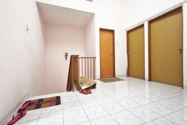 [Freehold] Double Storey Terrace, Taman Permai 2, Jalan Meru, Klang