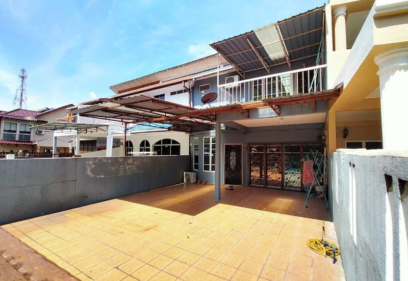 Seksyen 4, Shah Alam