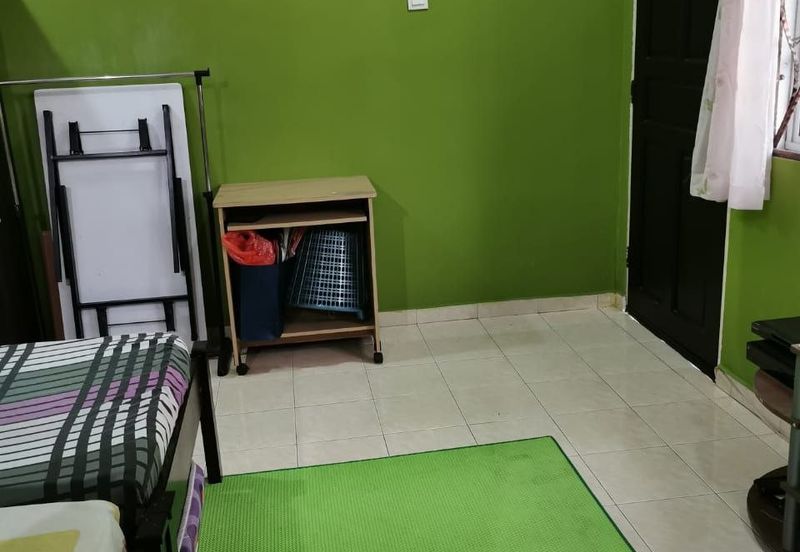 Seksyen 4, Shah Alam