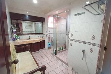 Seksyen 3, Shah Alam