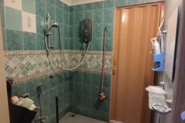 [Fully Renovated] Double Storey Terrace, Taman Bunga Melor, Batu Belah, Klang