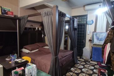 [Fully Renovated] Double Storey Terrace, Taman Bunga Melor, Batu Belah, Klang