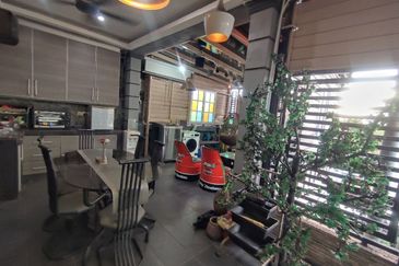 [Fully Renovated] Double Storey Terrace, Taman Bunga Melor, Batu Belah, Klang