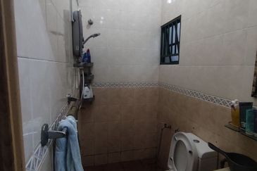 [Fully Renovated] Double Storey Terrace, Taman Bunga Melor, Batu Belah, Klang