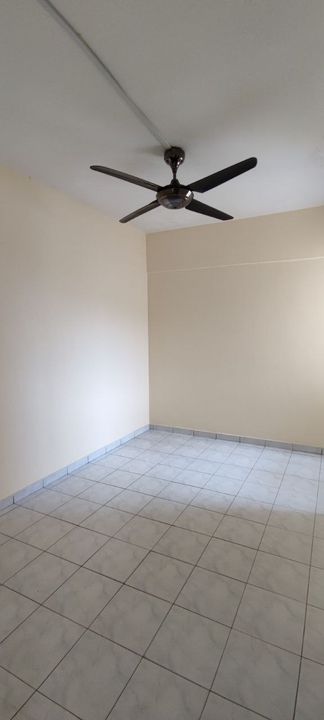 [Non Bumi Lot] Apartment Subang Suria, Seksyen U5, Shah Alam, Selangor, Shah Alam