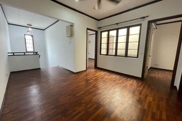 [Freehold] Double Storey Terrace Superlink, Jalan Adang, Seksyen U8, Bukit Jelutong, Shah Alam 