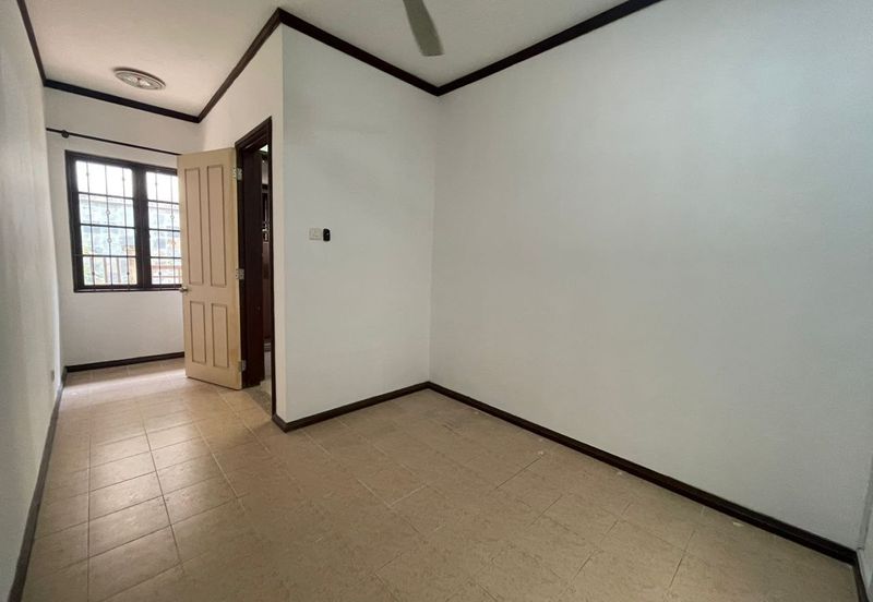 [Freehold] Double Storey Terrace Superlink, Jalan Adang, Seksyen U8, Bukit Jelutong, Shah Alam 