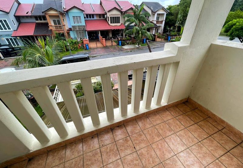 [Freehold] Double Storey Terrace, Jalan Serambi, Bukit Jelutong, Shah Alam 