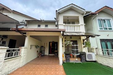 [Freehold] Double Storey Terrace, Jalan Serambi, Bukit Jelutong, Shah Alam 
