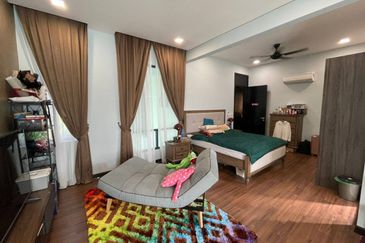 [Freehold, Corner Unit & Fully ID Design] 2.5 Storey Terrace Superlink, Lagenda, Bukit Jelutong, Shah Alam