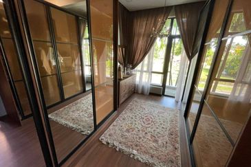 [Freehold, Corner Unit & Fully ID Design] 2.5 Storey Terrace Superlink, Lagenda, Bukit Jelutong, Shah Alam