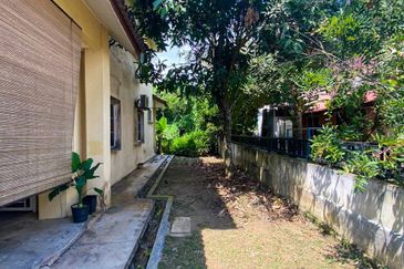 Kampung Jalan Kebun