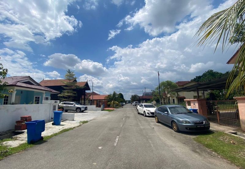 Kampung Jalan Kebun