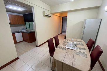 [Pool View & Non Bumi Lot] Sri Acappella Serviced Apartment, Seksyen 13, Shah Alam