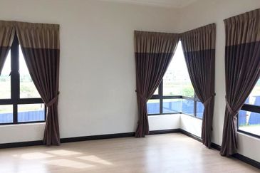 [Corner Lot & Freehold] Double Storey Terrace, Anggun 2, Setia Alam 
