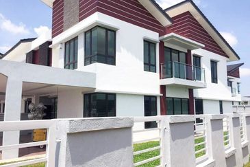 [Corner Lot & Freehold] Double Storey Terrace, Anggun 2, Setia Alam 