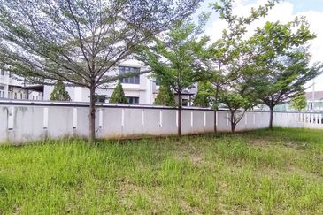 [Freehold, Corner Unit & Facing Open] Double Storey Terrace, Aquina @ Alam Impian