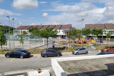 [Freehold, Corner Unit & Facing Open] Double Storey Terrace, Aquina @ Alam Impian