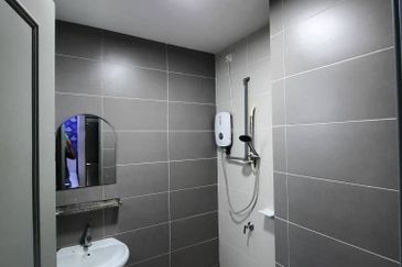 [Freehold, Facing Open & Fully Furnished] Double Storey Terrace, Zircona @ Alam Impian