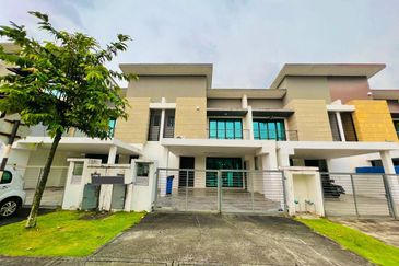 [Freehold & Renovated] Double Storey Terrace, Zircona @ Alam Impian, Shah Alam