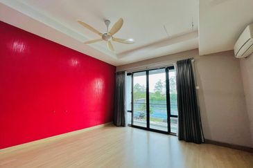 [Freehold & Renovated] Double Storey Terrace, Zircona @ Alam Impian, Shah Alam