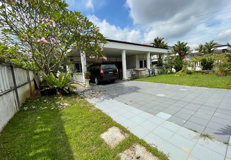 Taman Melawis (Taman Heng Luen)