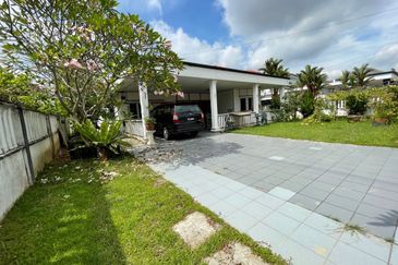 Taman Melawis (Taman Heng Luen)