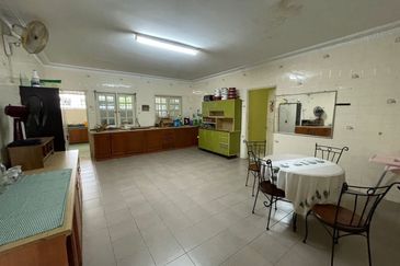 Taman Melawis (Taman Heng Luen)