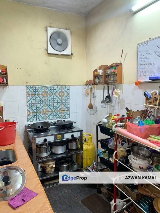 [Renovated & Non Bumi Lot] Double Storey Terrace, Jalan Sri Damak, Taman Sri Andalas, Selangor, Klang