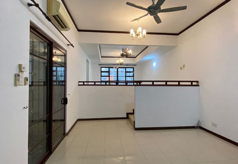 [Freehold] Double Storey Terrace Link, Jalan Adang, Bukit Jelutong